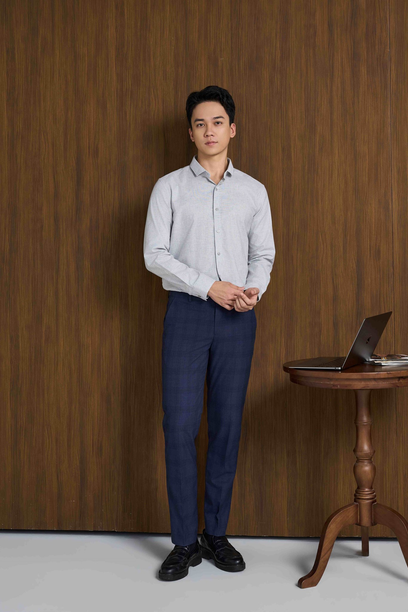 Ảnh của Áo sơ mi nam dài tay cao cấp Starry Dye Dugarco - 238SMB22054